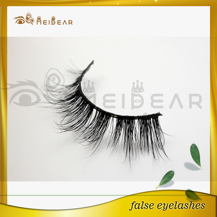 Pure handcrafted cruelty-free mink eyelashes uk